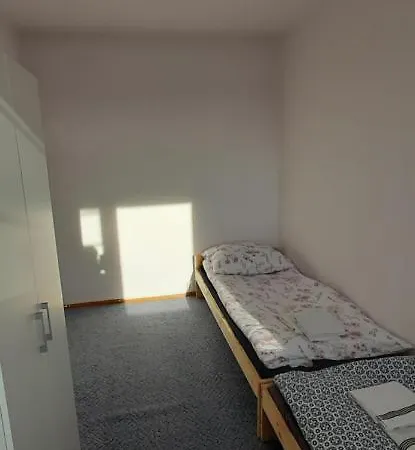 Niedostrzegalny Homestay *